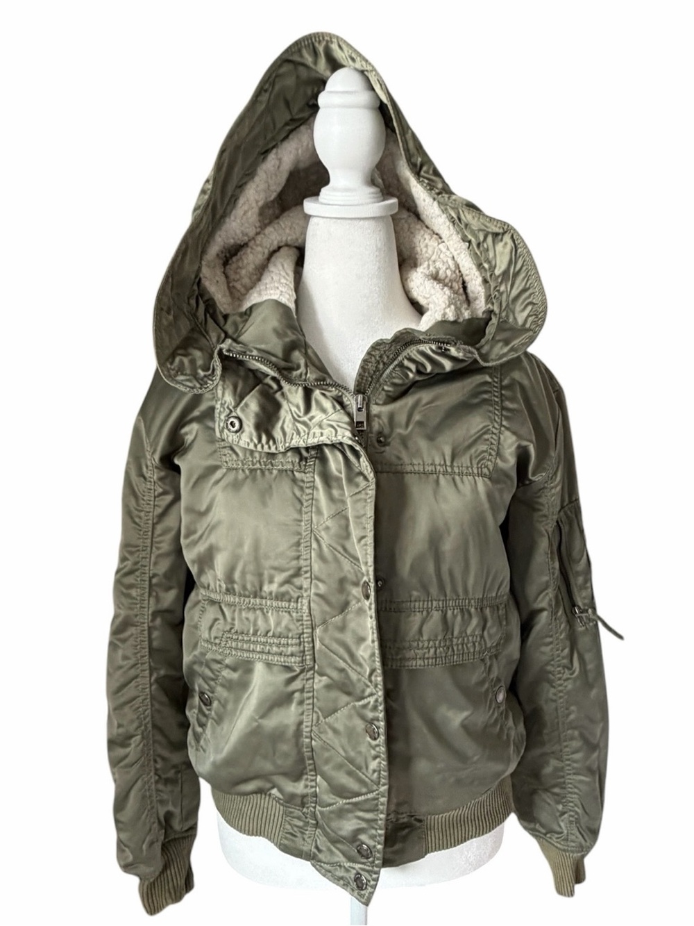 American Eagle Outfitters AE-177 Satin Bomber Jacket XS Green